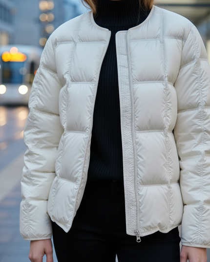 Kurze Pufferjacke Damen creme mit 90 % Daunen - Ansicht 4