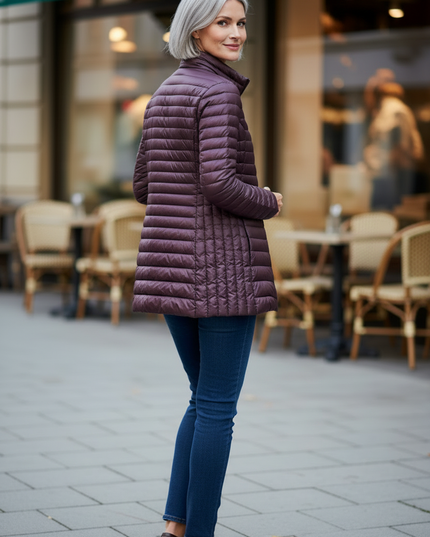Ultraleichte Daunenjacke ohne Kapuze in Aubergine - Ansicht 2